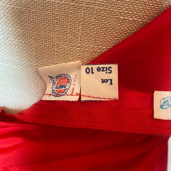 AMAZING VTG CAROL GOWNS BY MR WALTERS RED PROM DRESS 1980’S - Picture 7 of 10